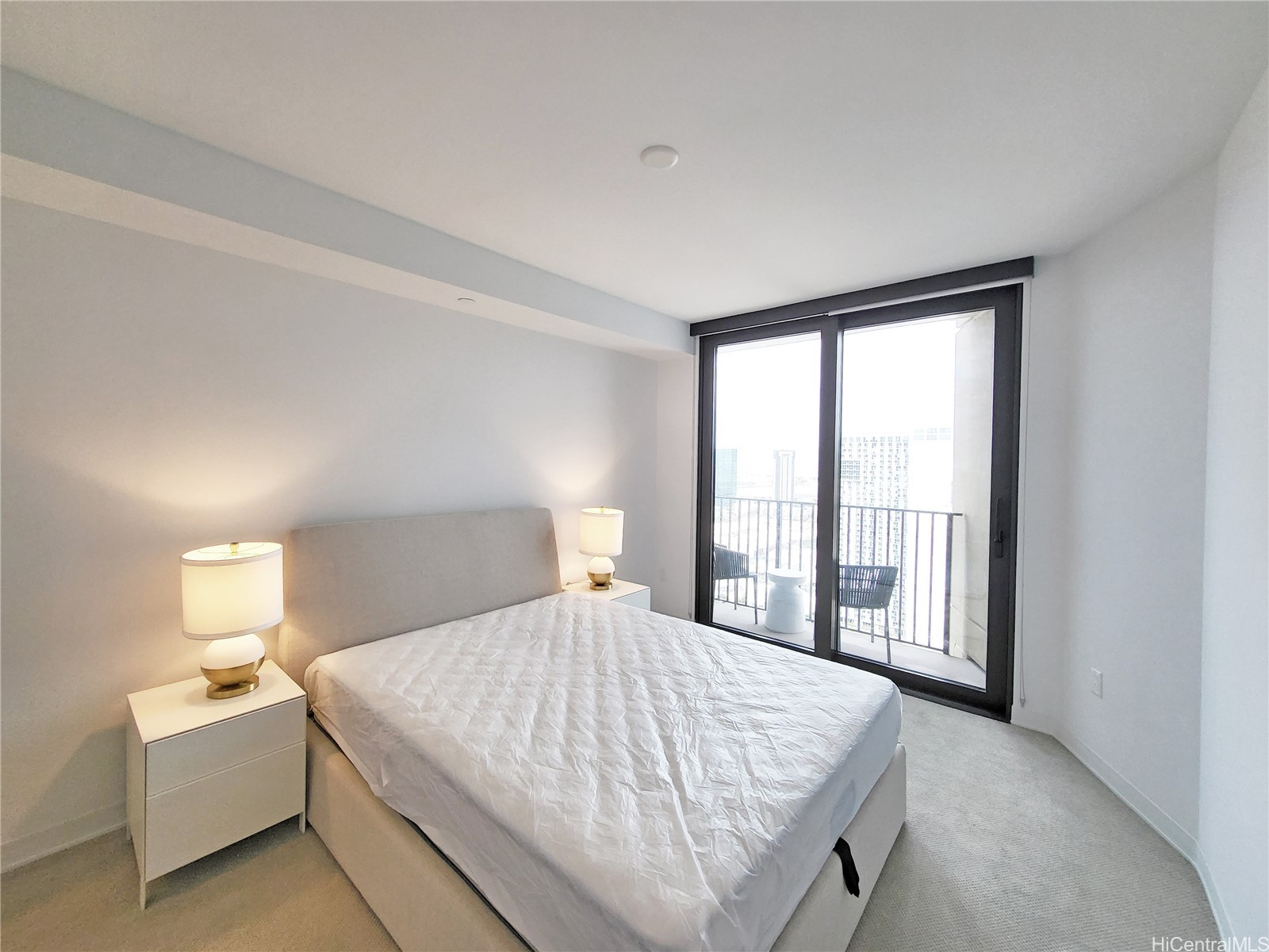 987 Queen Street 3713 Property Photo 14