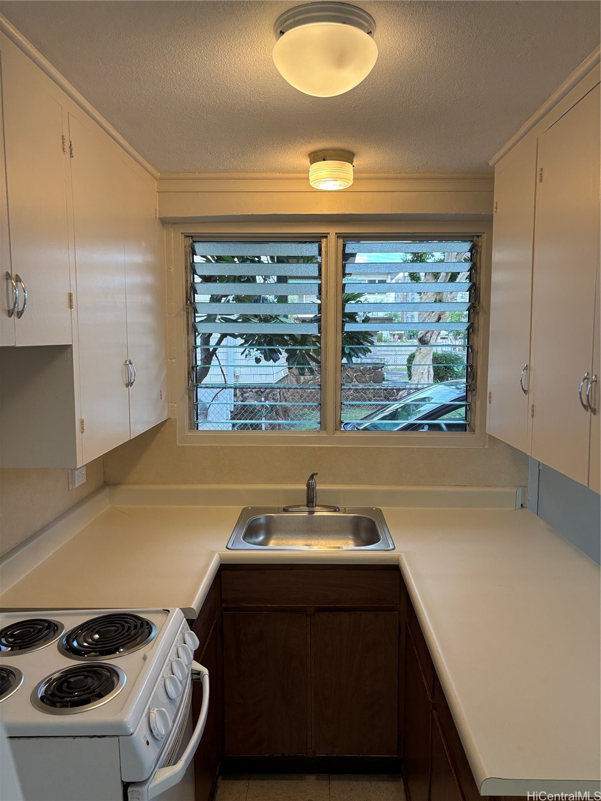 1249 Matlock Avenue A Property Photo 5