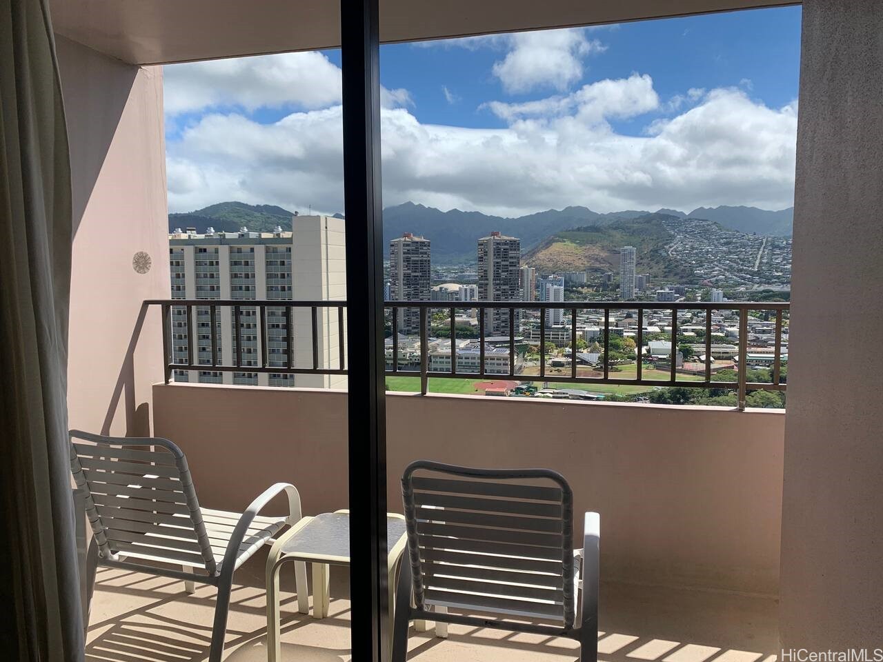 2240 Kuhio Avenue 2804 Property Photo 1