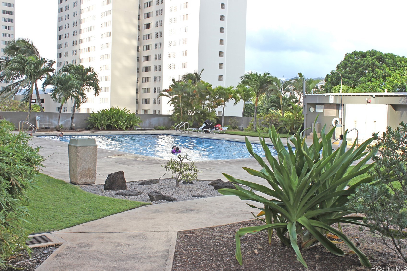 1255 Nuuanu Avenue E2214 Property Photo 10
