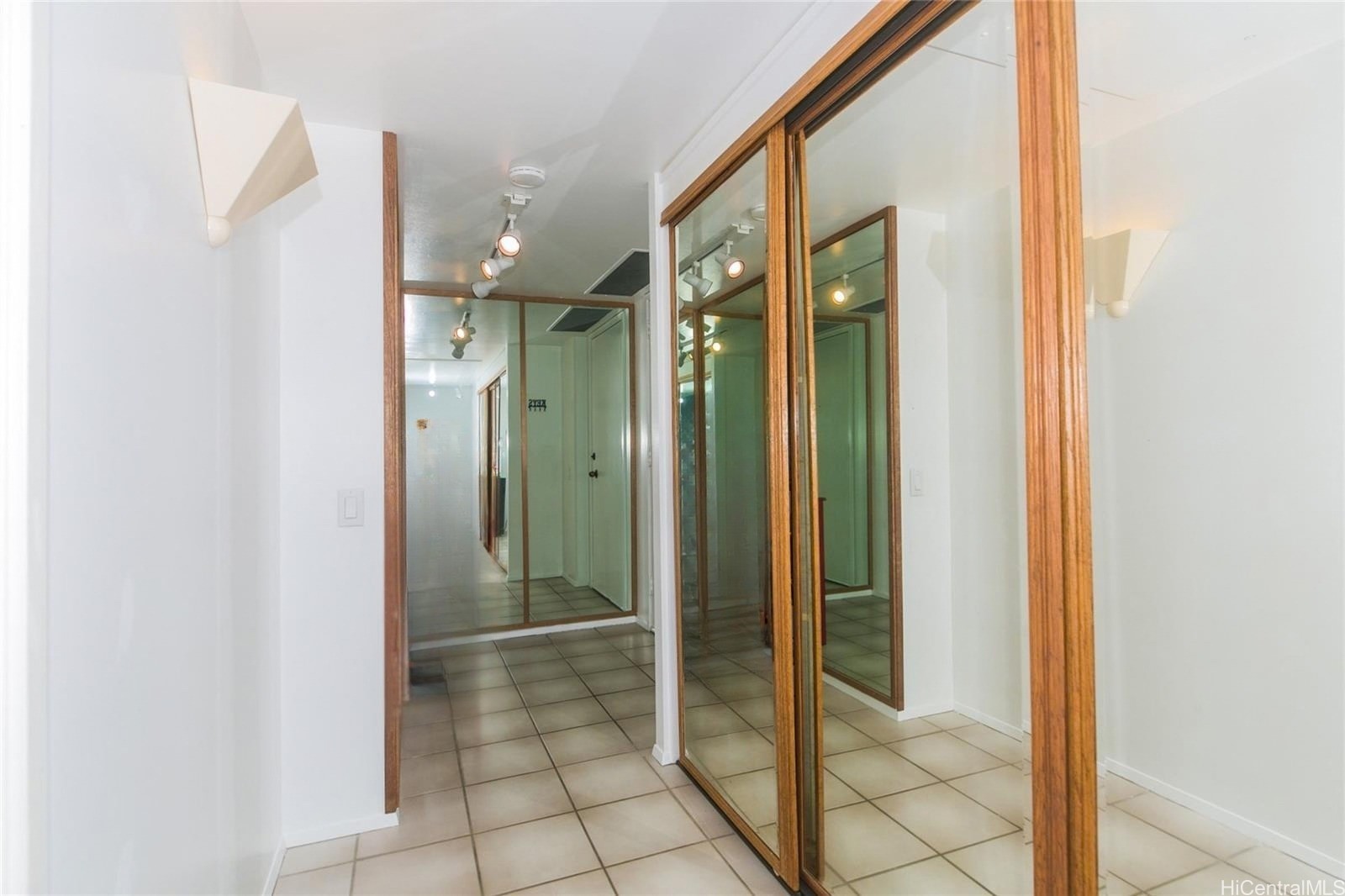700 Richards Street 1104 Property Photo 12