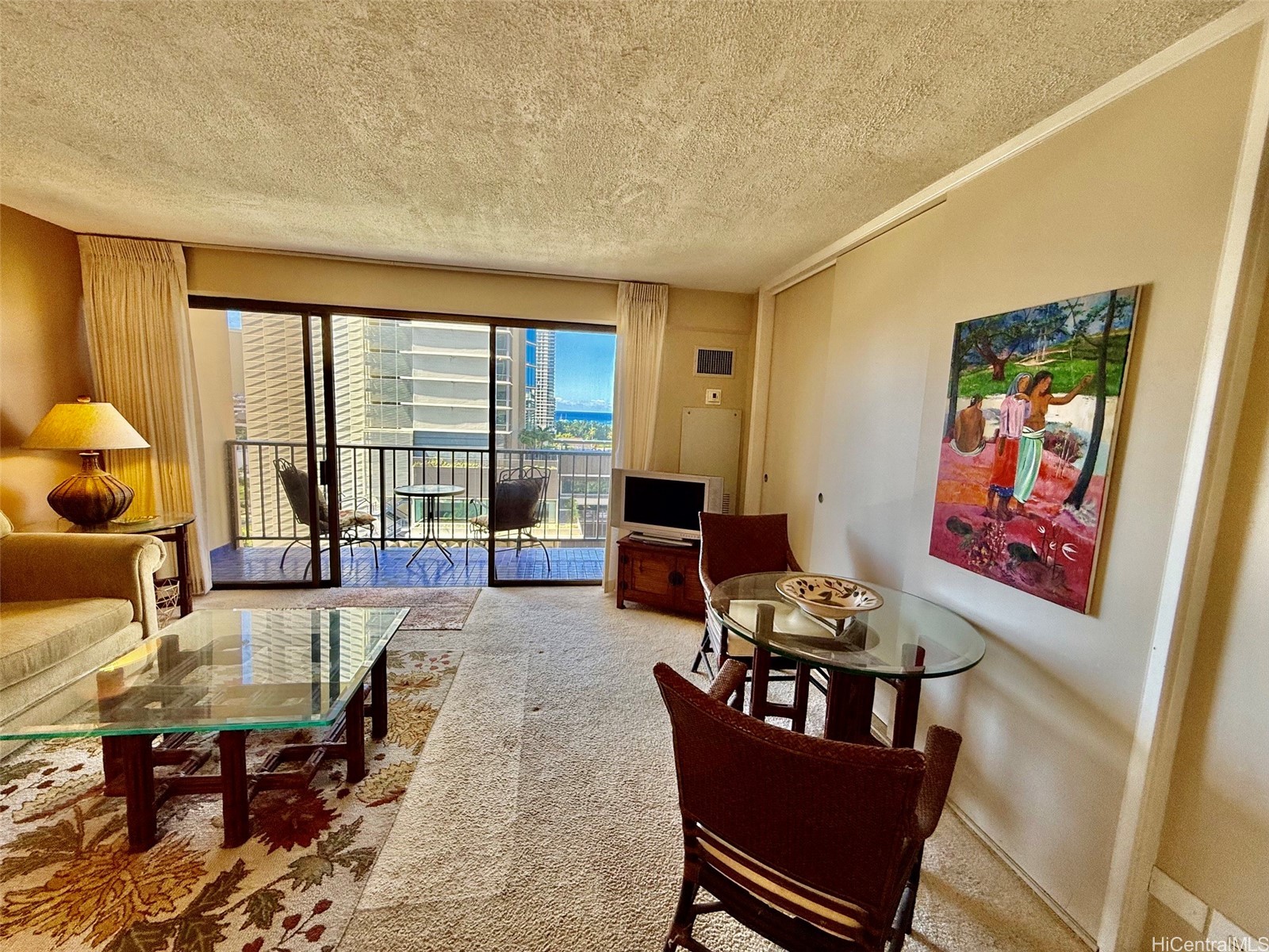 2140 Kuhio Avenue 1105 Property Photo 1