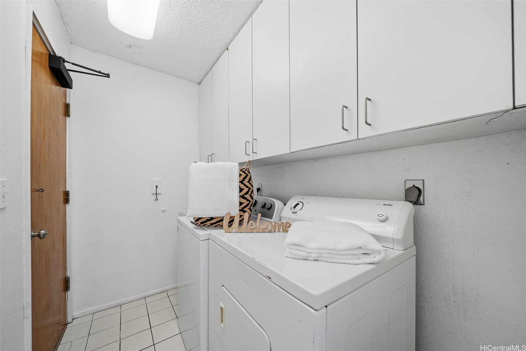 1391 Ohina Place Property Photo 16