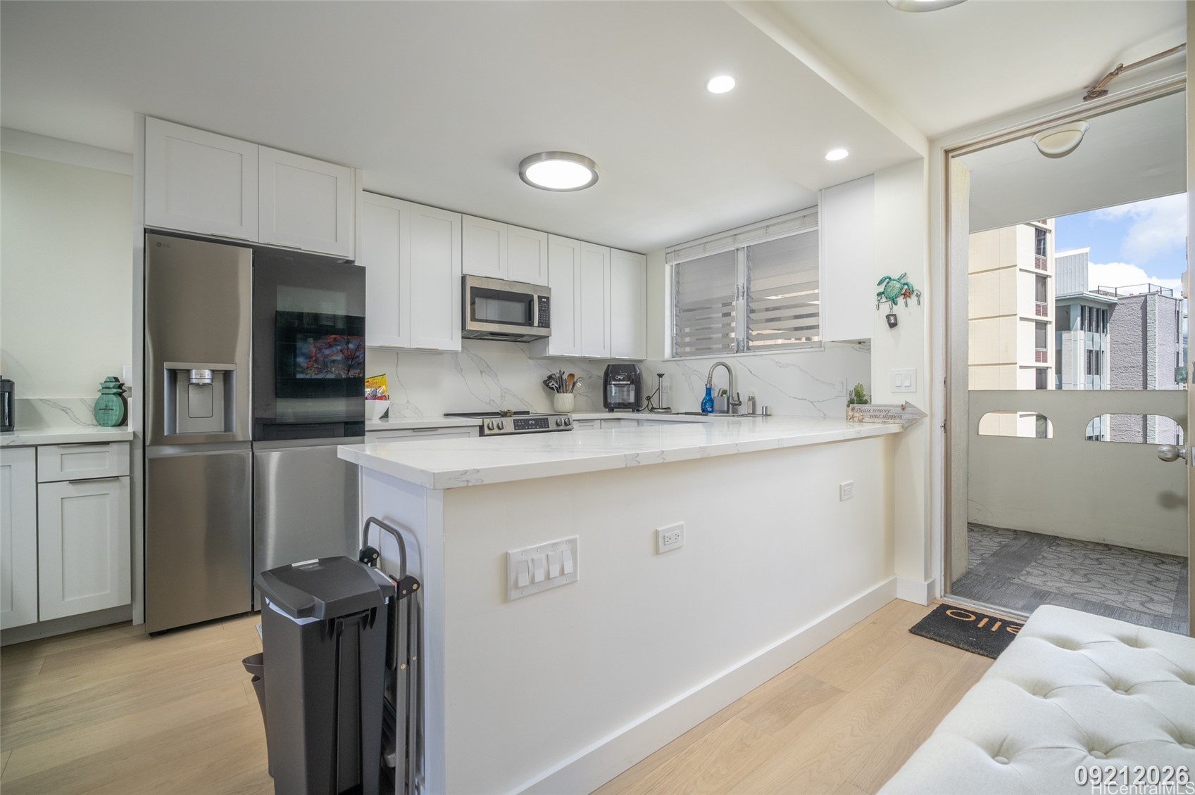 1717 Ala Wai Boulevard 1209 Property Photo 2