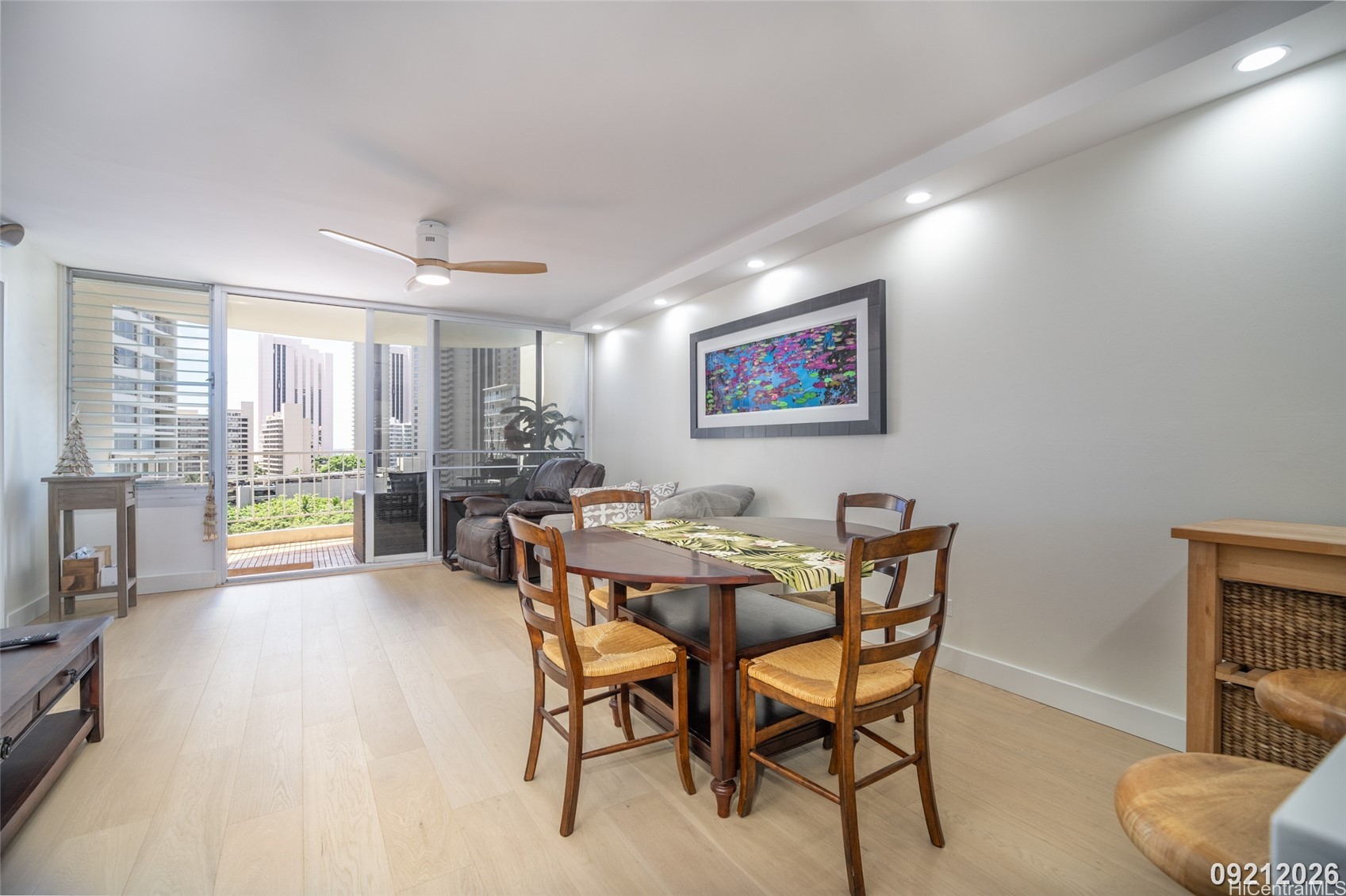 1717 Ala Wai Boulevard 1209 Property Photo 6