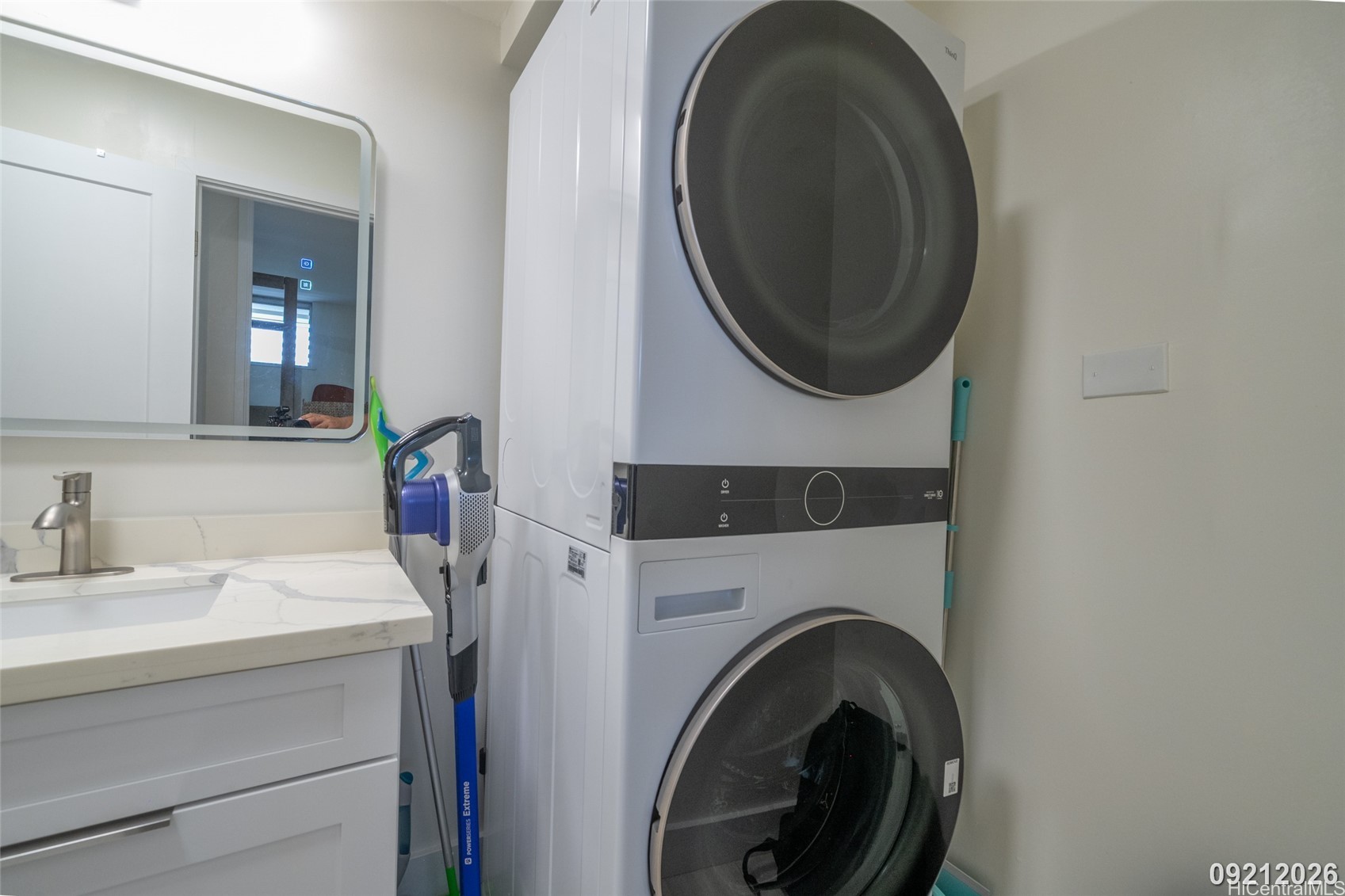 1717 Ala Wai Boulevard 1209 Property Photo 17