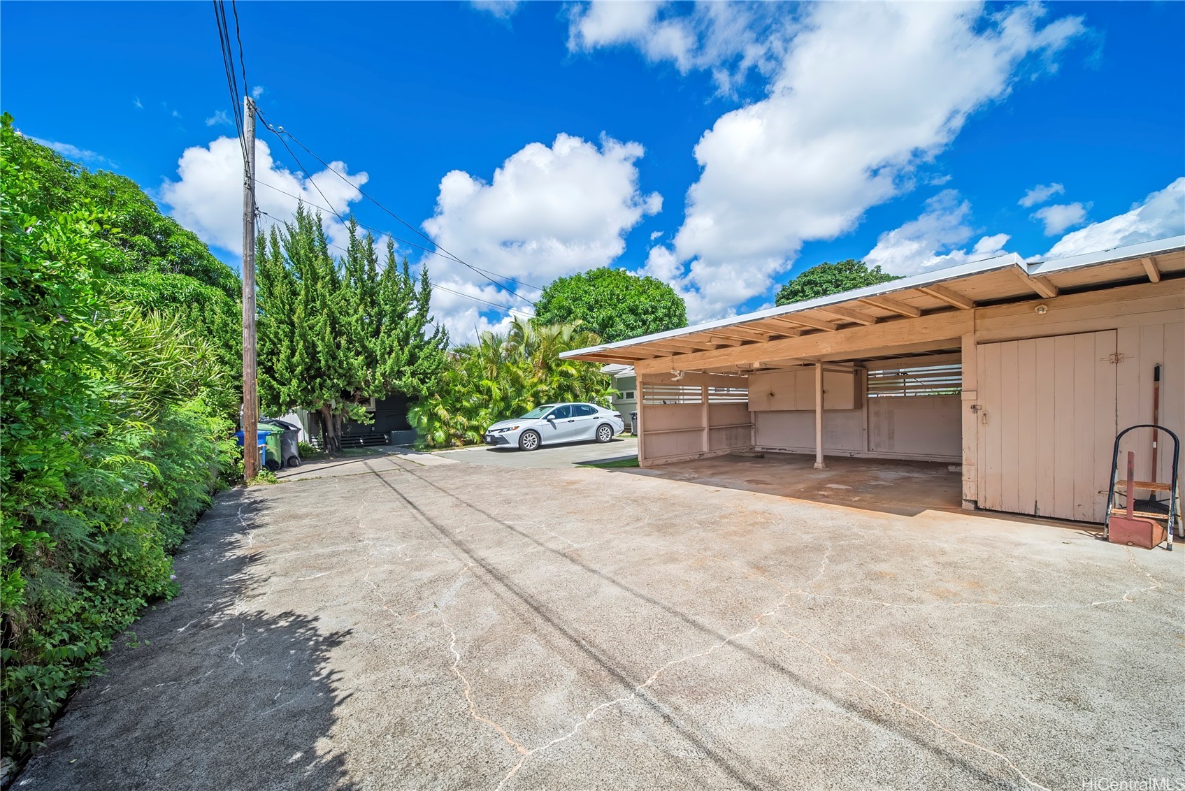 734 10th Avenue B Property Photo 24