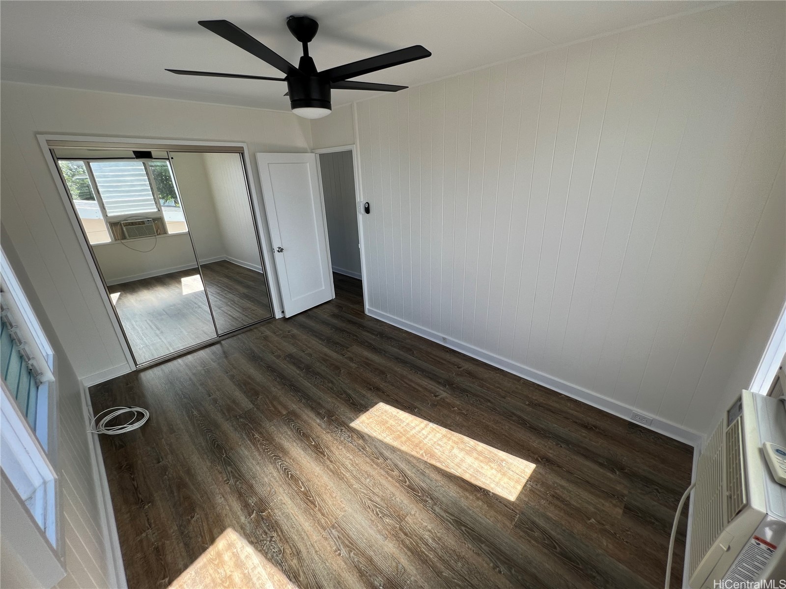 1715 10th Avenue A Property Photo 7