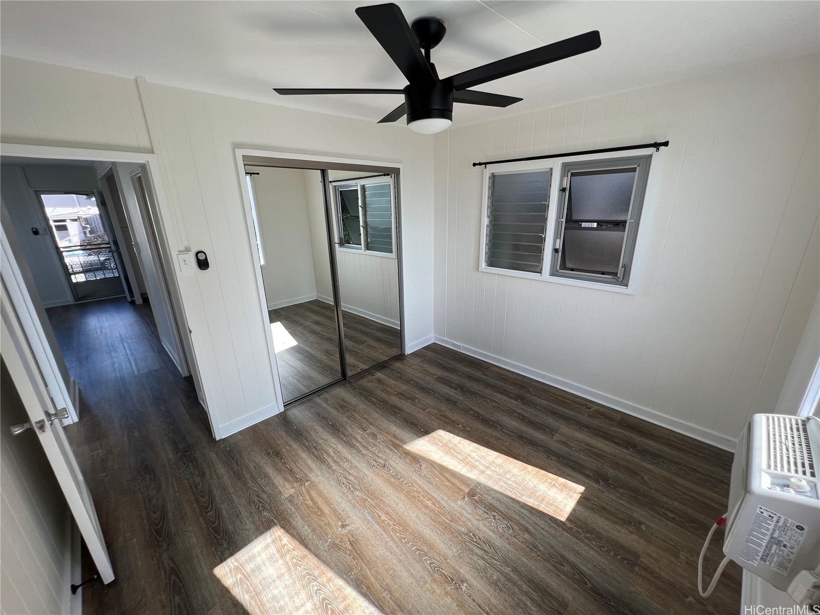 1715 10th Avenue A Property Photo 9