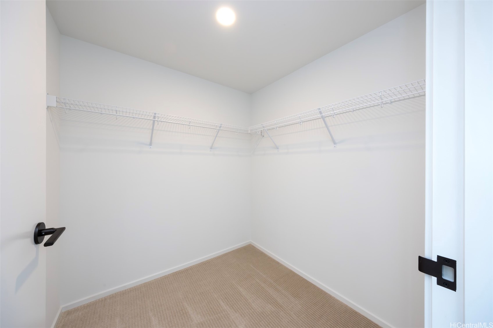 333 Ward Avenue 1805 Property Photo 13