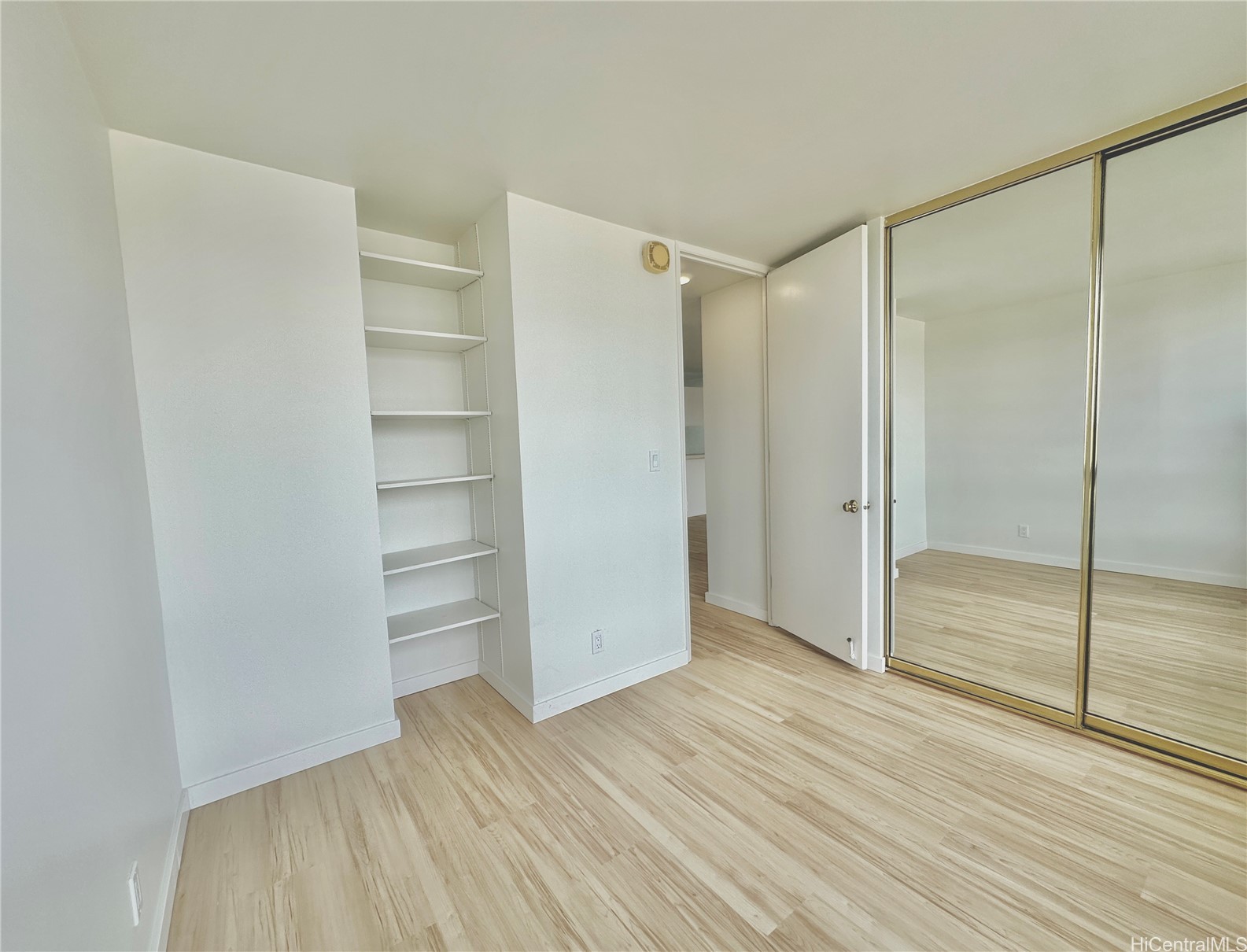 2121 Ala Wai Boulevard 3605 Property Photo 13