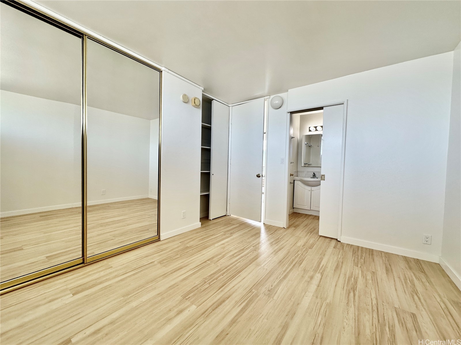 2121 Ala Wai Boulevard 3605 Property Photo 16