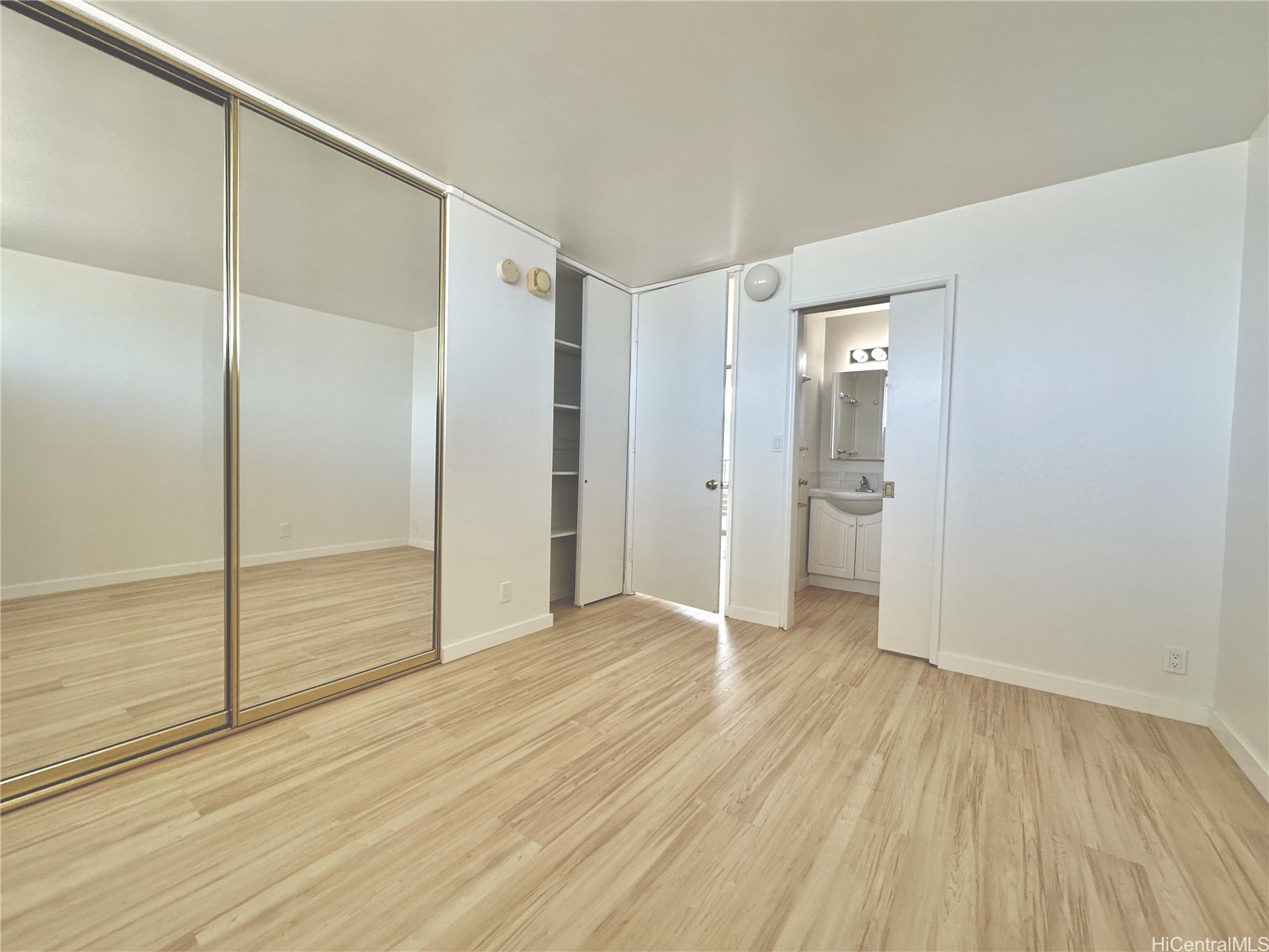 2121 Ala Wai Boulevard 3605 Property Photo 16