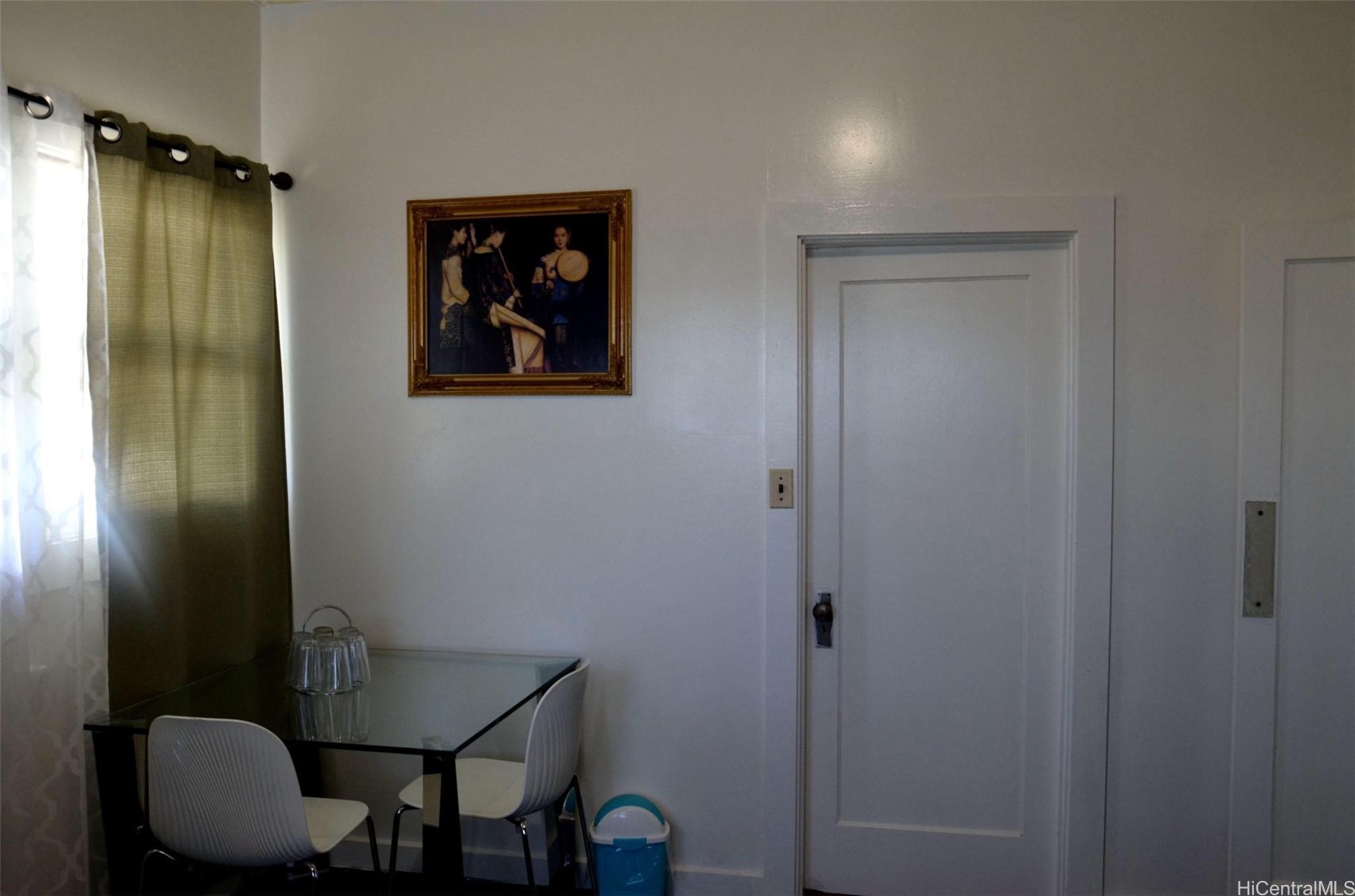 1556 Alewa Drive Property Photo 5