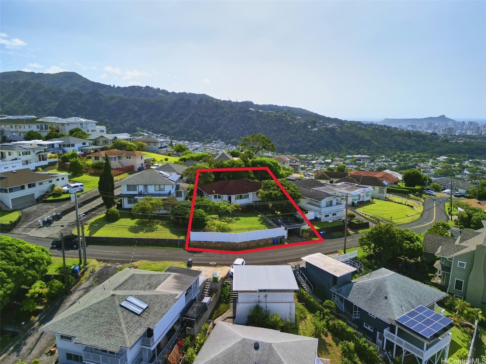 1556 Alewa Drive Property Photo 15