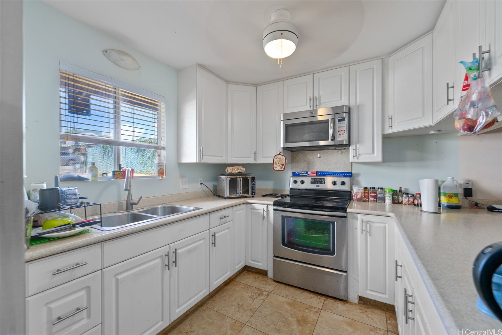 2121 Aluka Loop Property Photo 4