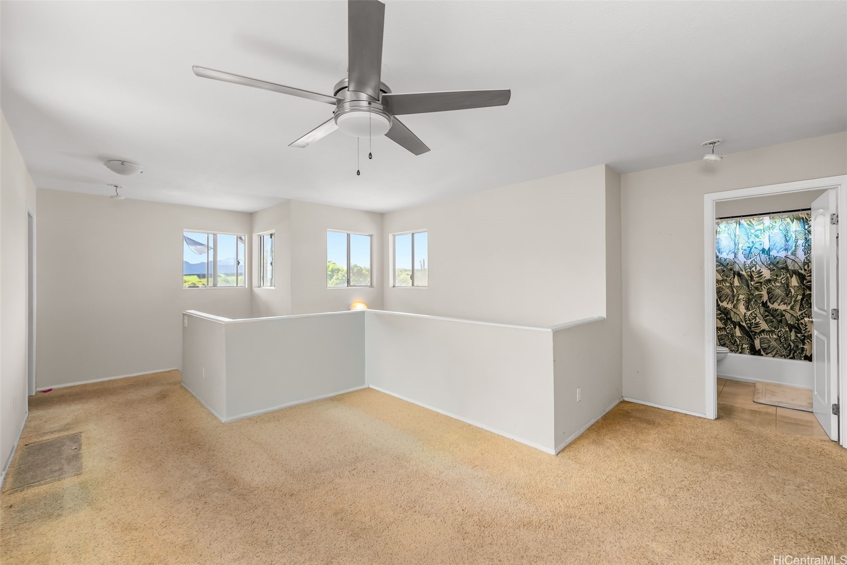 2121 Aluka Loop Property Photo 10