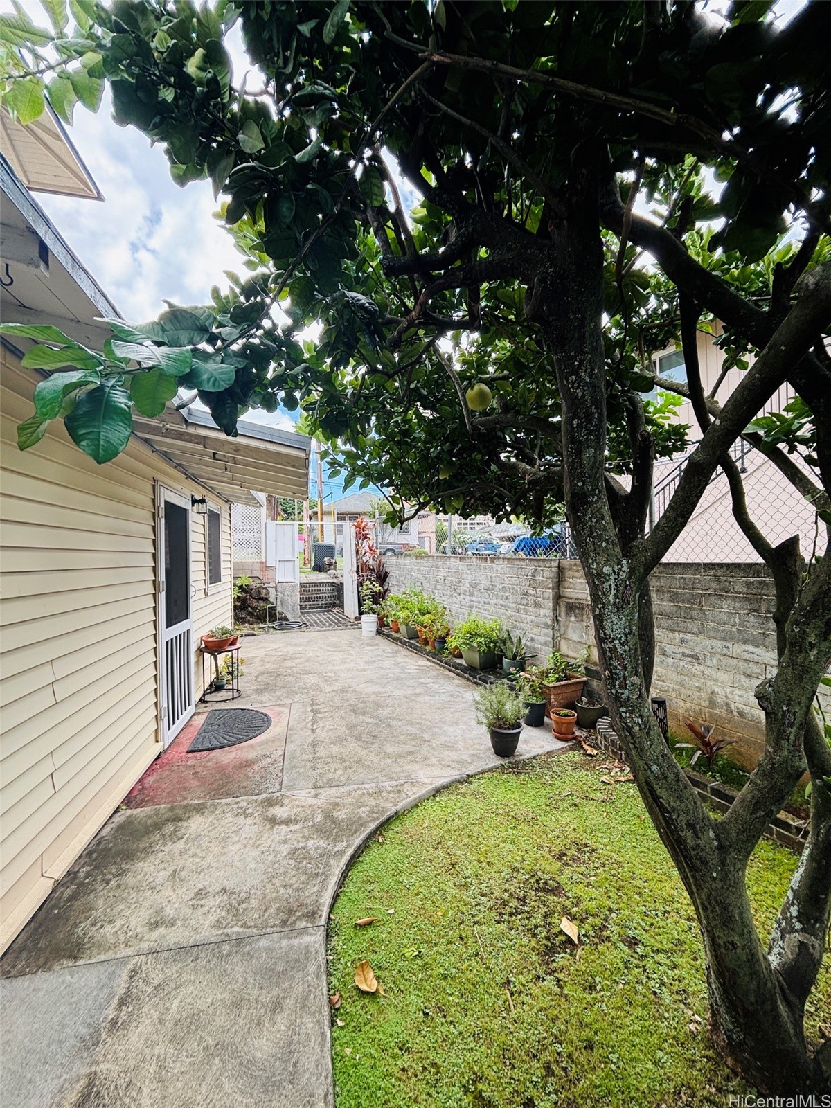 1736 Lewalani Drive Property Photo 19