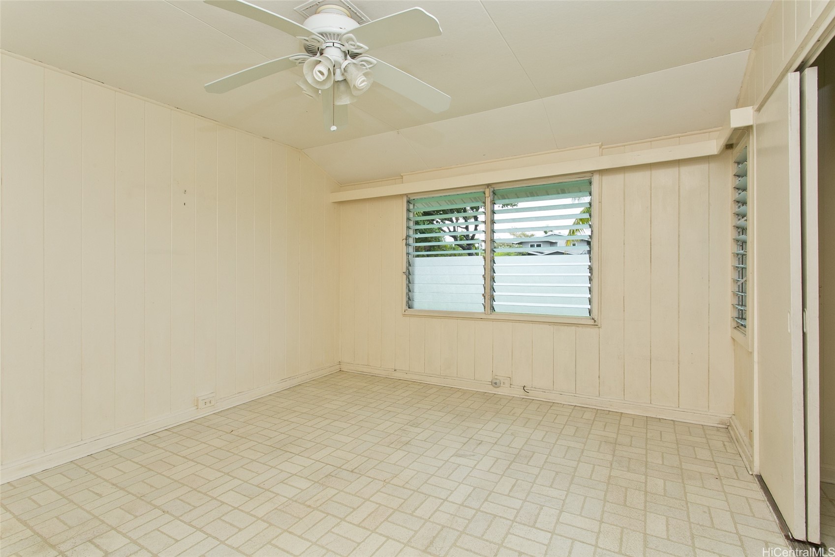 119 Kuulei Road Property Photo 12