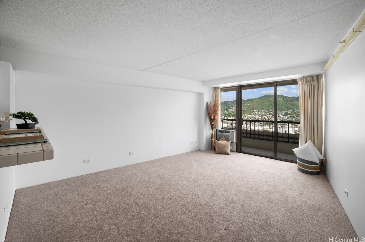 2333 Kapiolani Boulevard 3307 Property Photo 8