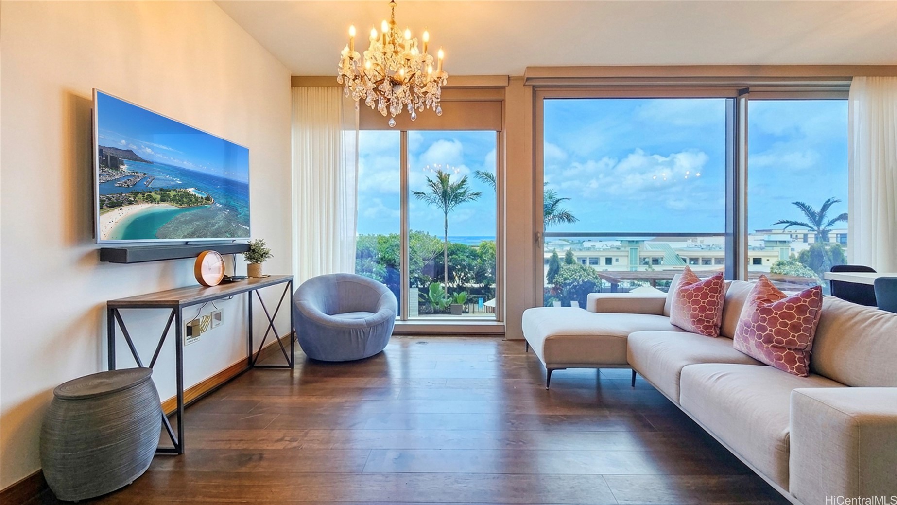 1555 Kapiolani Boulevard 802 Property Photo 1