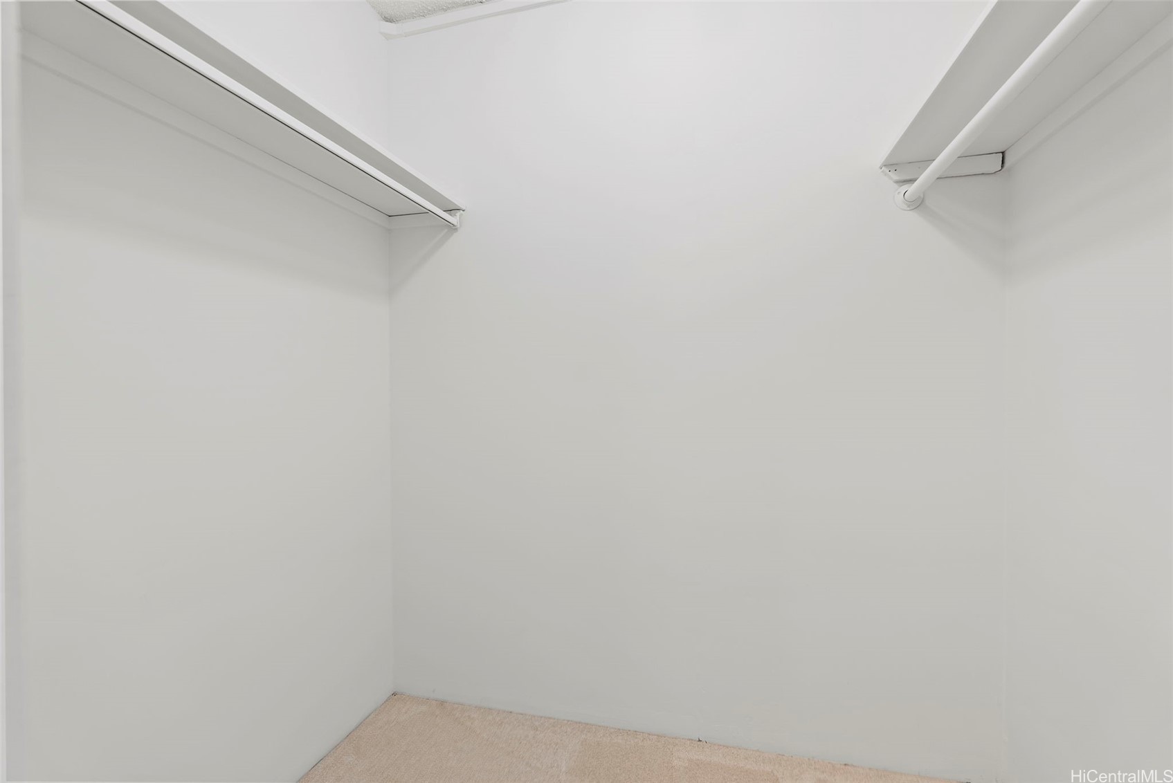 1018 Lunalilo Street 1002 Property Photo 13