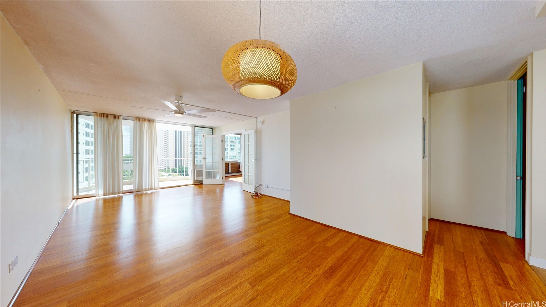 1717 Ala Wai Boulevard 1210 Property Photo 2
