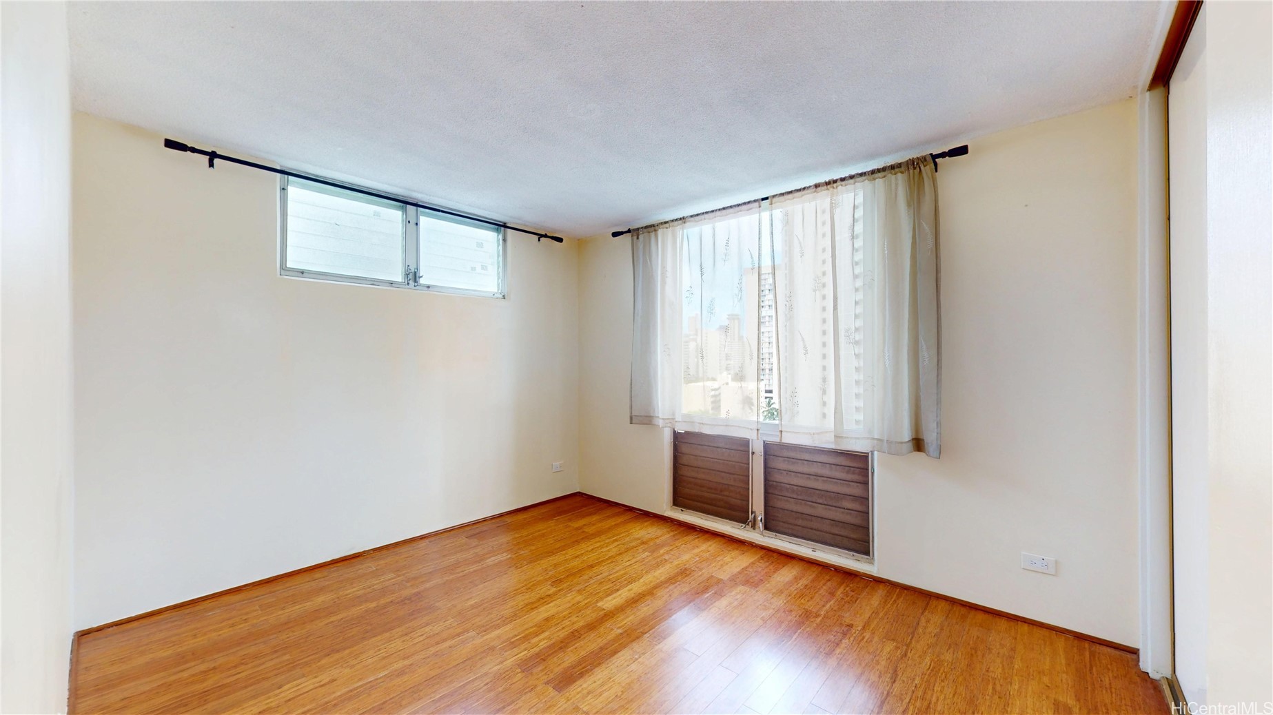1717 Ala Wai Boulevard 1210 Property Photo 8