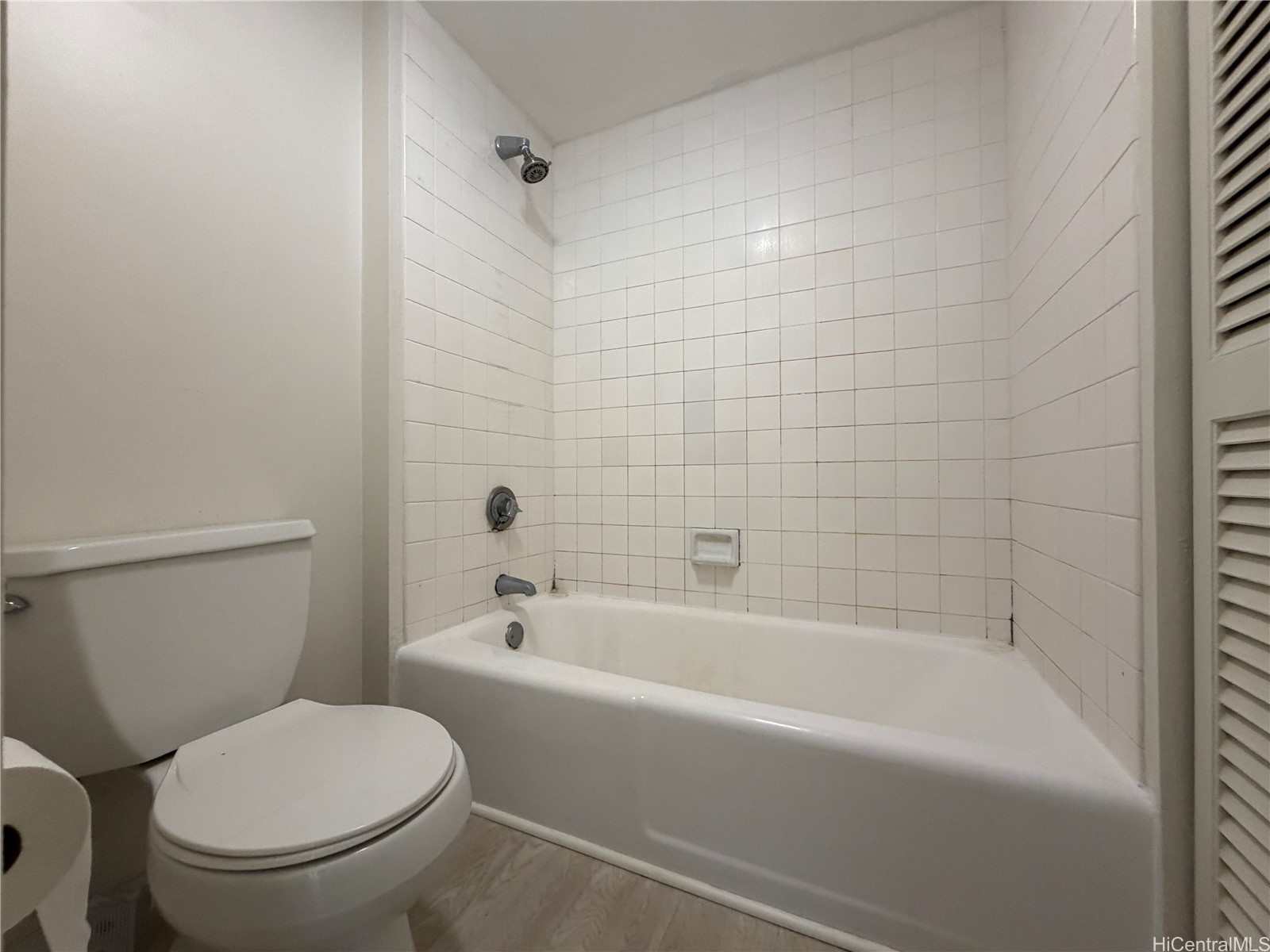 400 Hobron Lane 1115 Property Photo 5