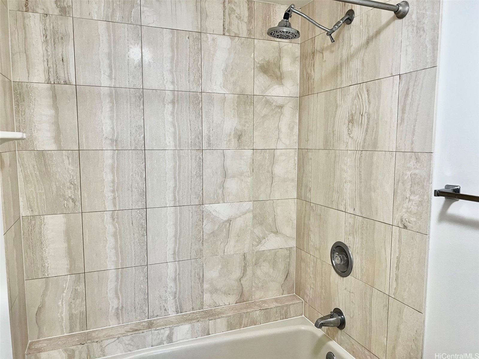 1212 Nuuanu Avenue 3810 Property Photo 7