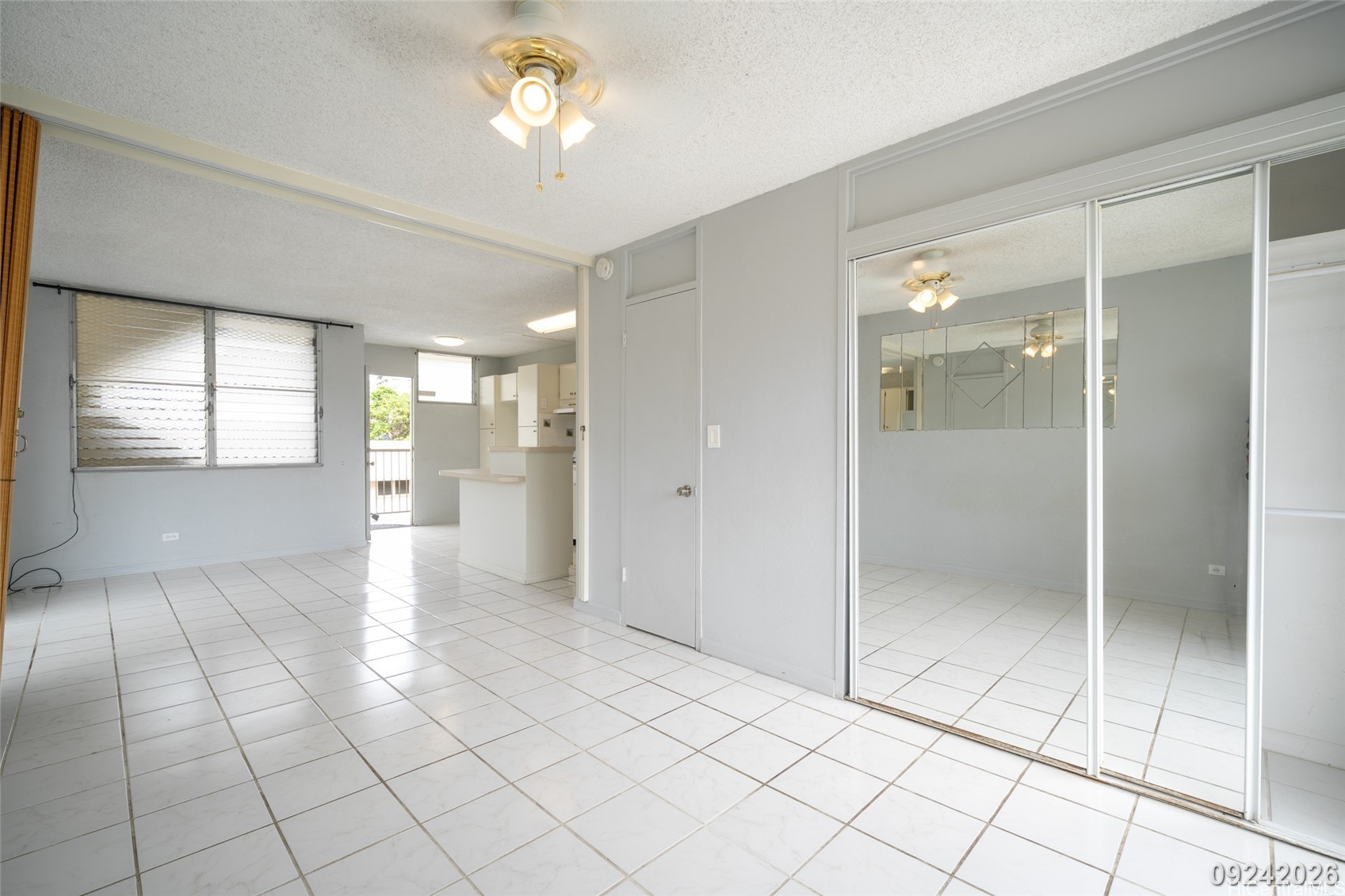 727 University Avenue 201 Property Photo 17