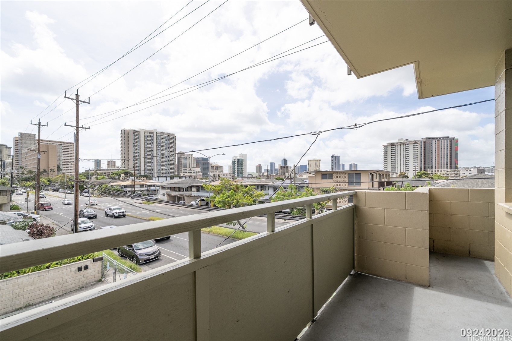727 University Avenue 201 Property Photo 18