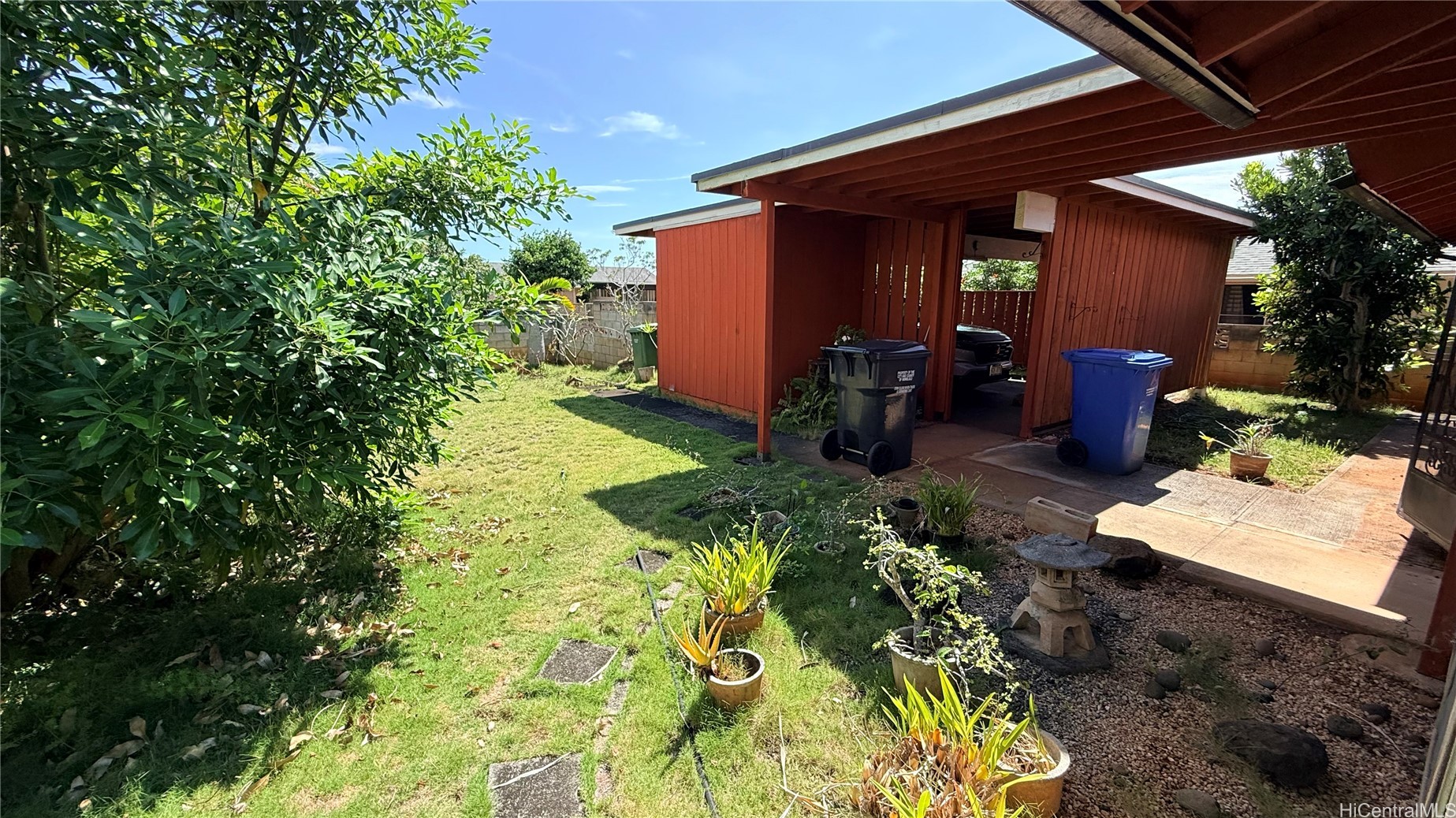 94-155 Kiaha Loop Property Photo 3