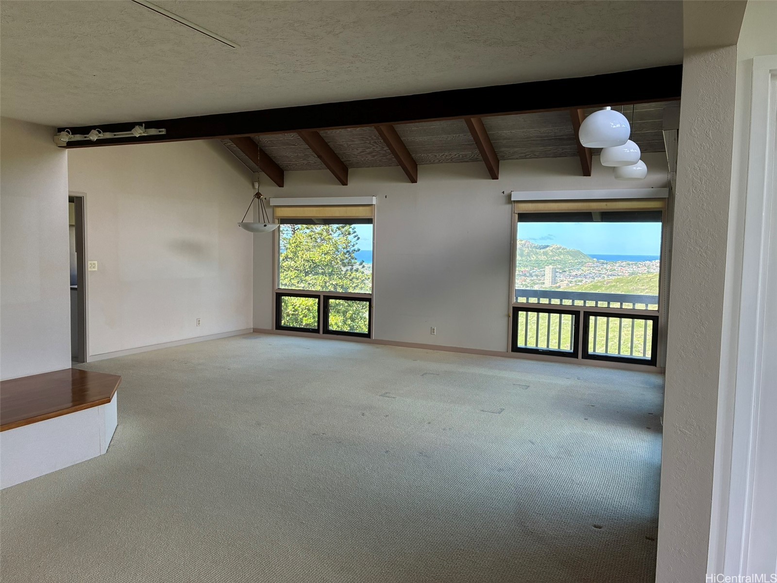 1708 Kumakani Loop Property Photo 11