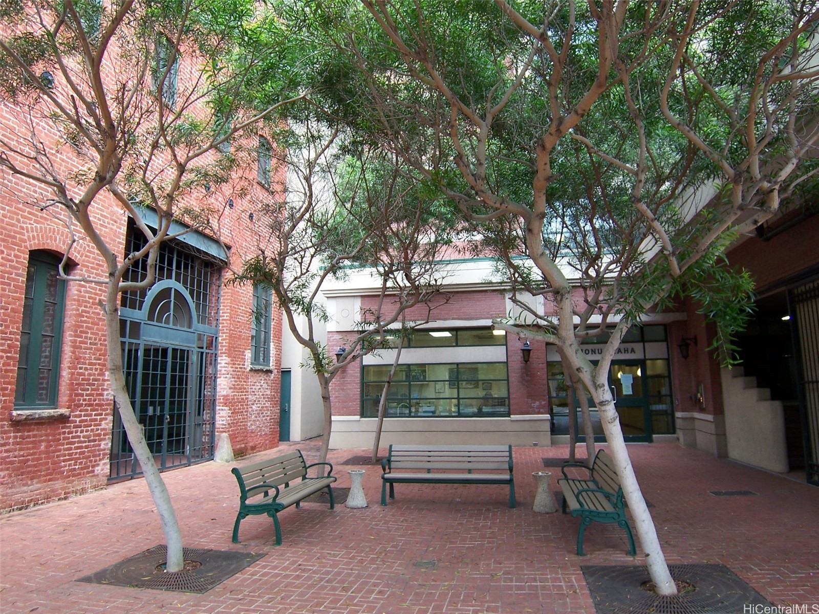 545 Queen Street 334 Property Photo 10