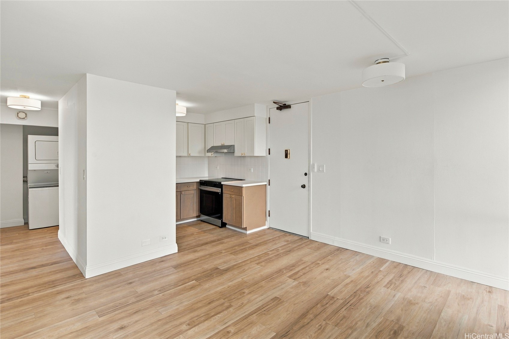 1505 Alexander Street 703 Property Photo 5