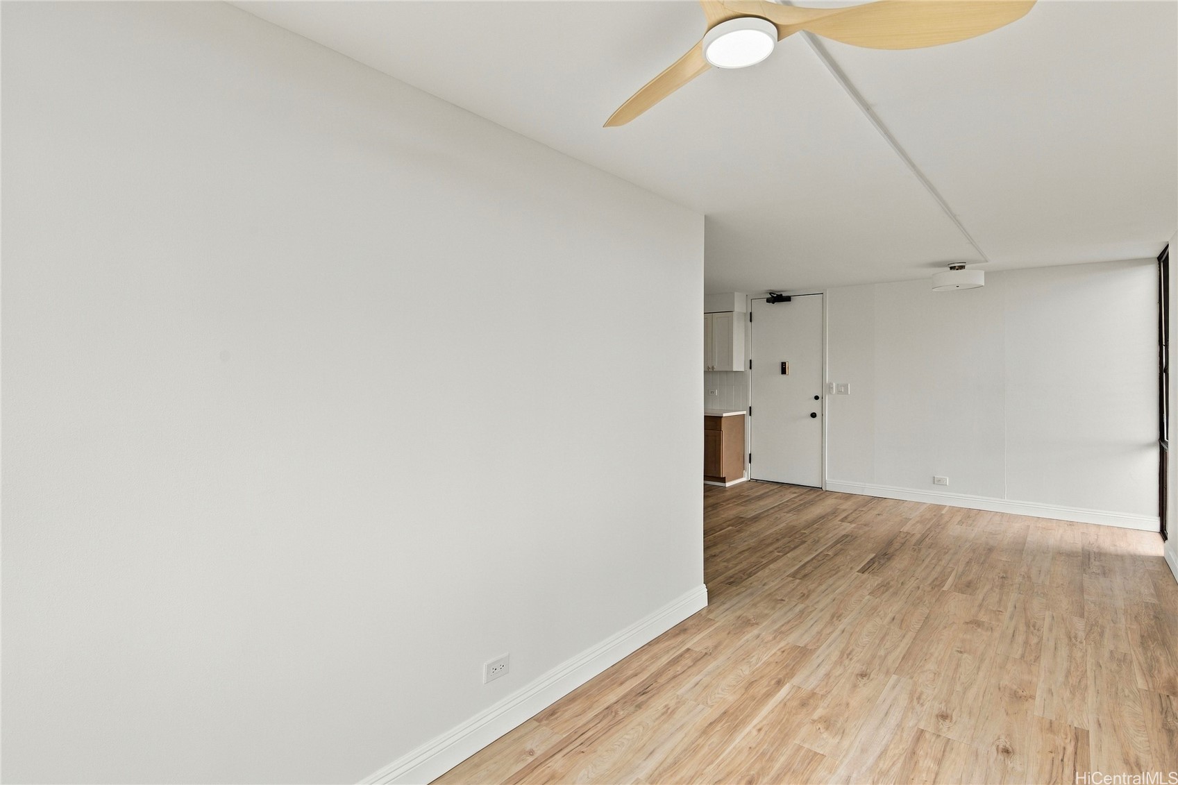 1505 Alexander Street 703 Property Photo 6