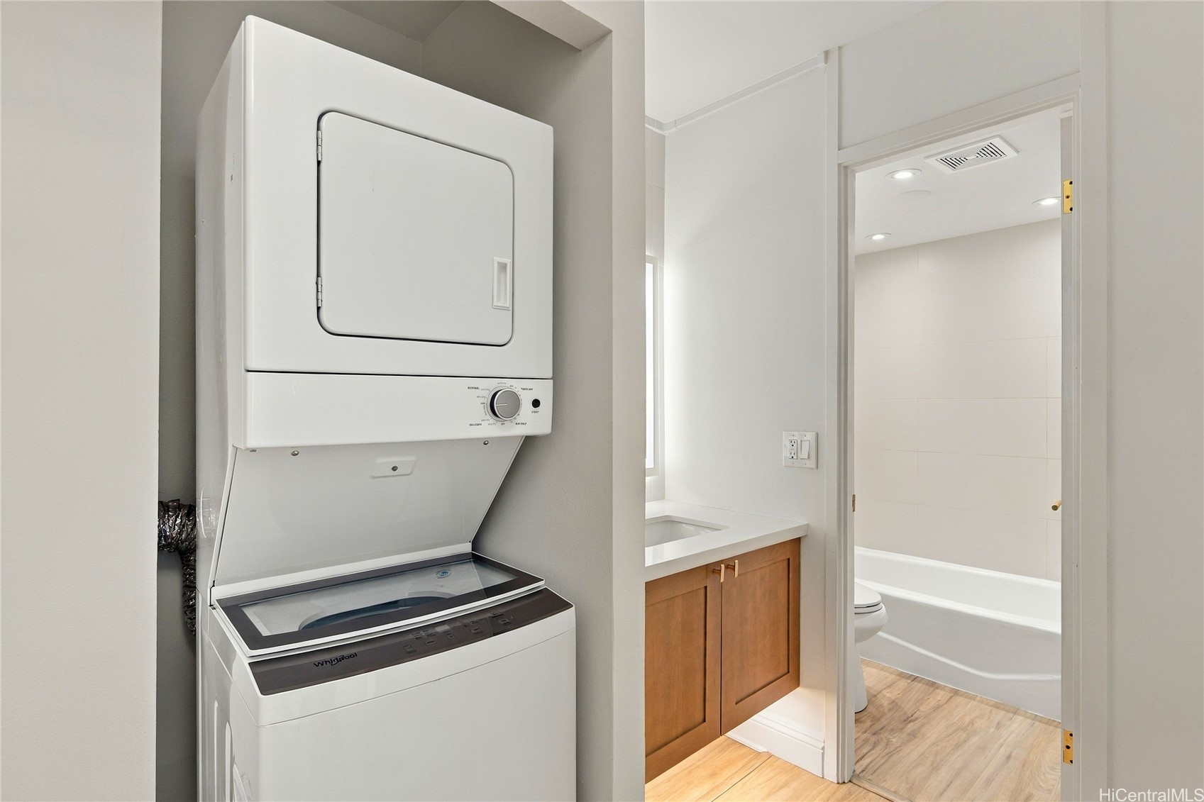 1505 Alexander Street 703 Property Photo 16