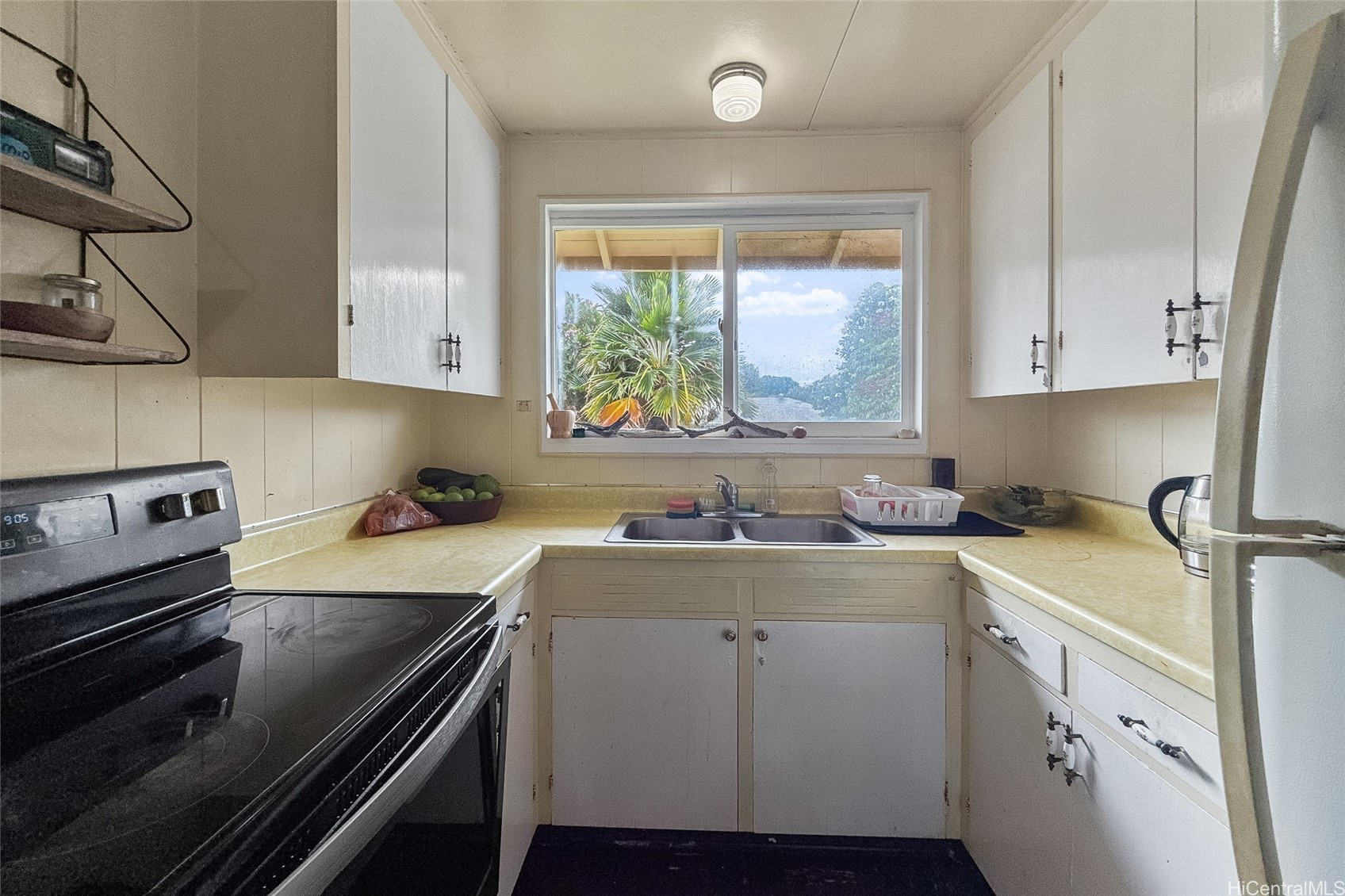 5265 Manauwea Street Property Photo 7