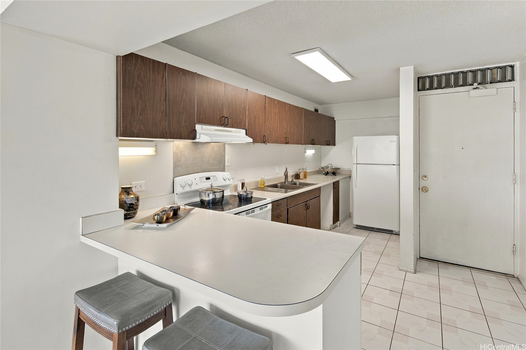 1645 Ala Wai Boulevard 605 Property Photo 8