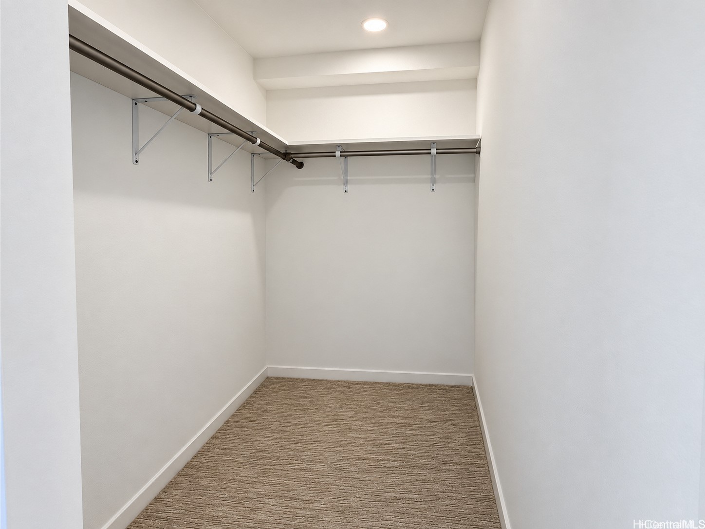 1500 Rycroft Street 3114r Property Photo 5