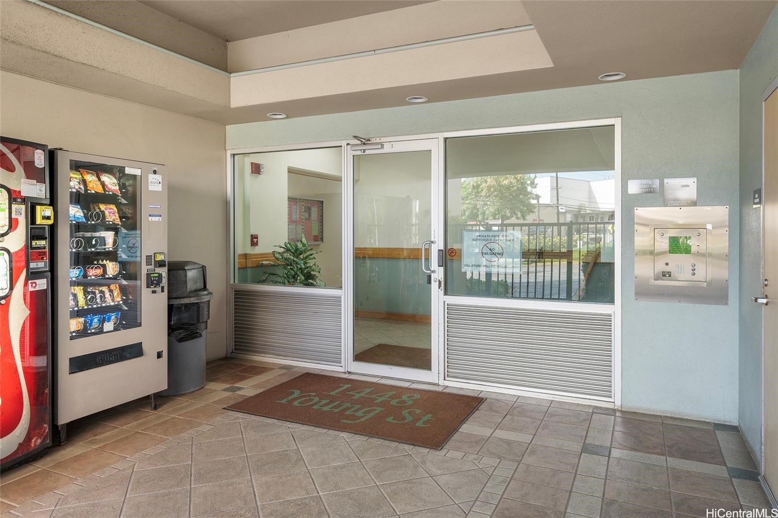 1448 Young Street 604 Property Photo 16