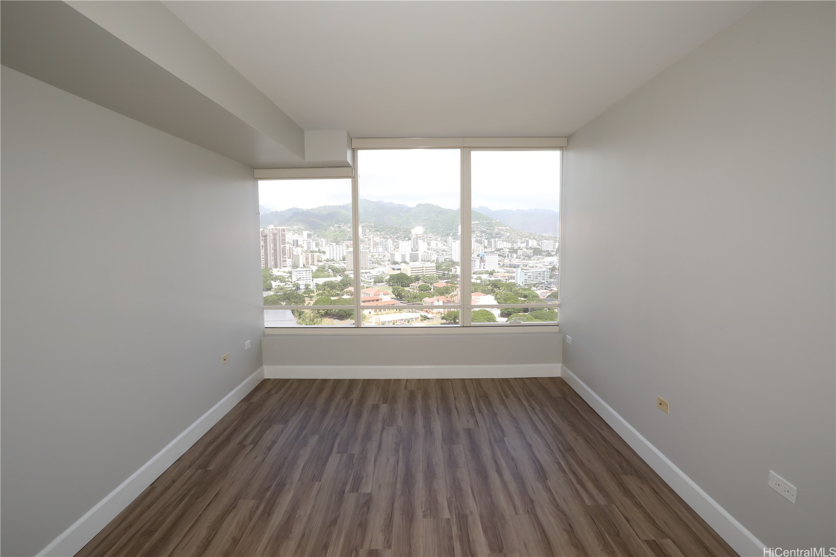 1009 Kapiolani Boulevard 3111 Property Photo 6