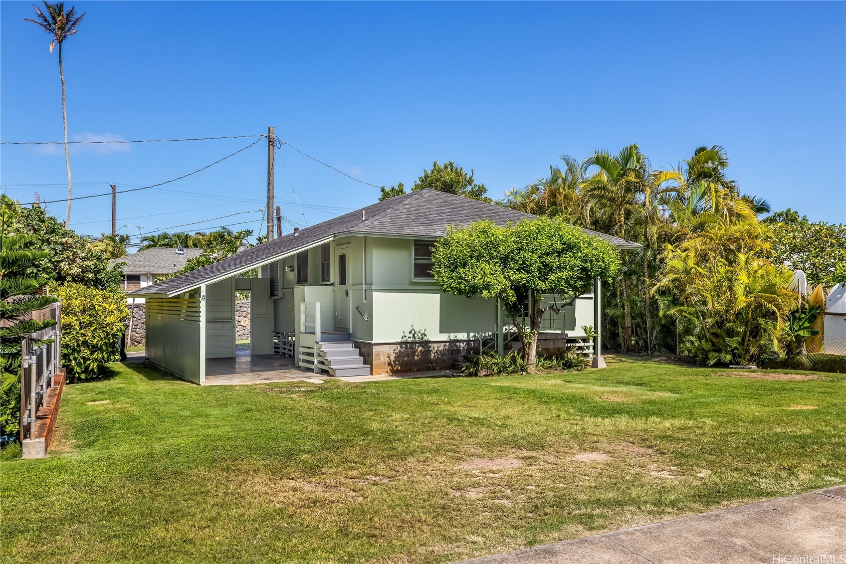 315 A Ulupaina Street Property Photo 1