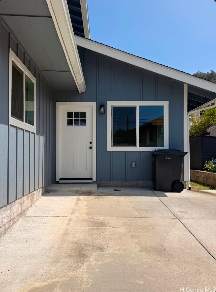 2453 Pauoa Road Property Photo 1