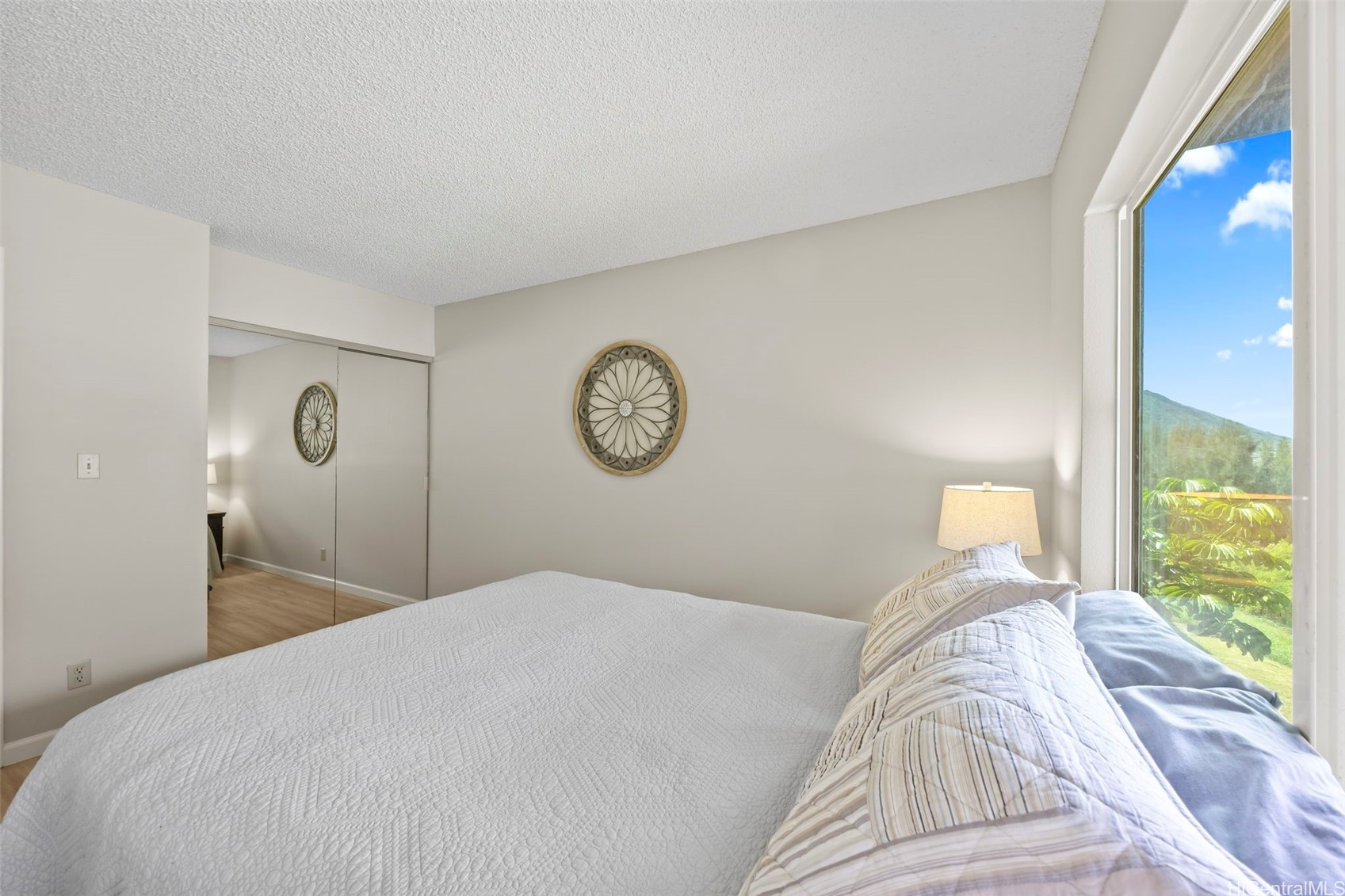 1465 Miloiki Street Property Photo 15