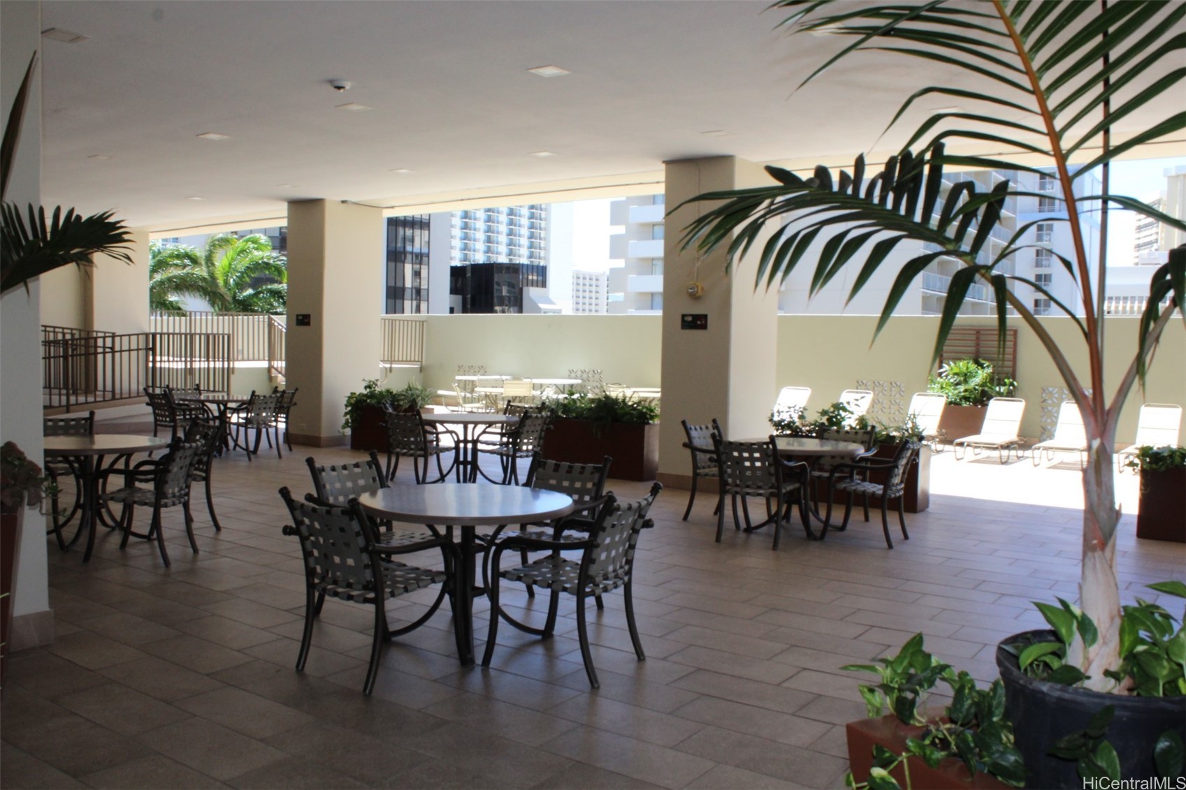 2240 Kuhio Avenue 3207 Property Photo 19