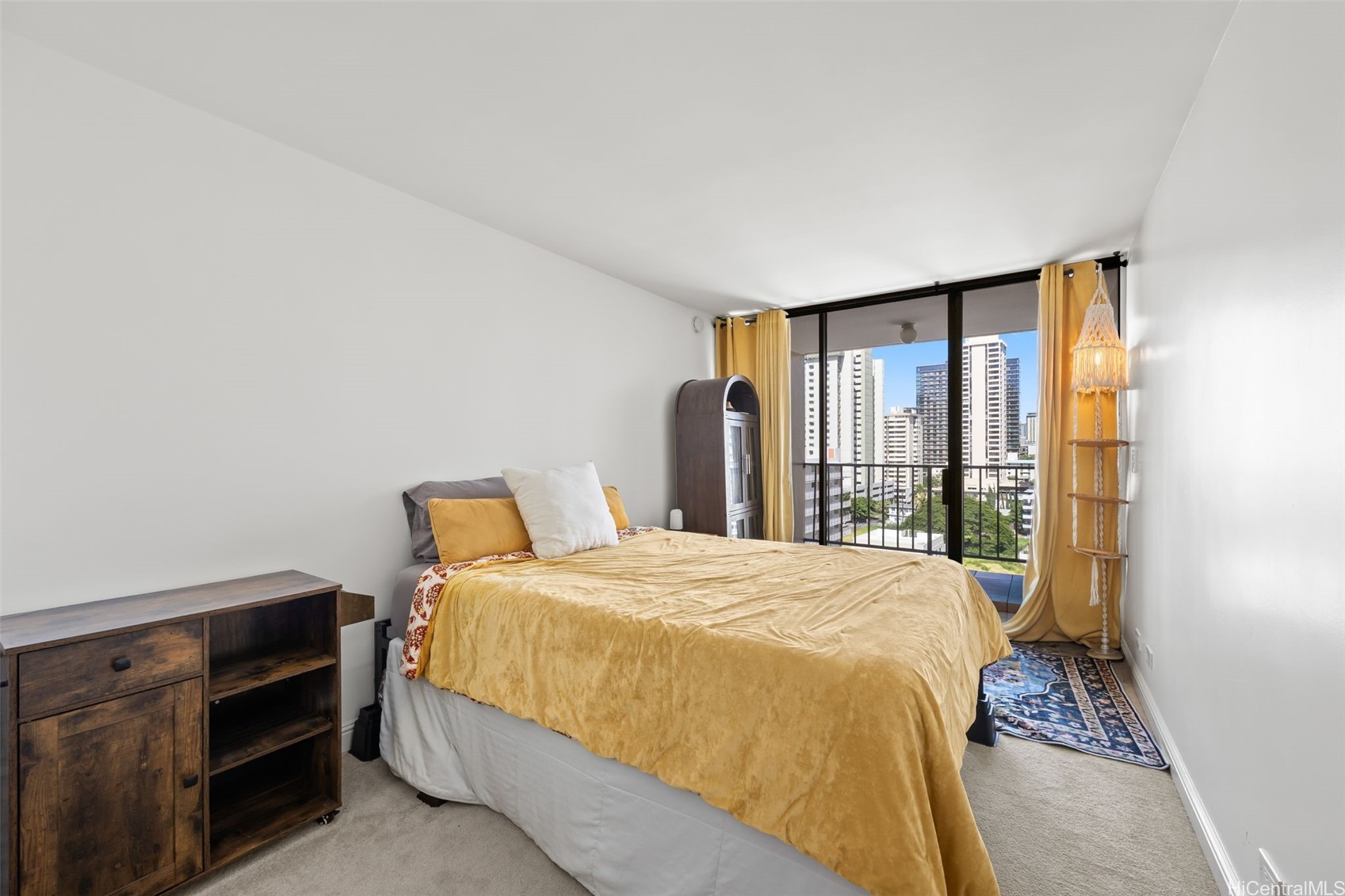 250 Ohua Avenue 9c Property Photo 4