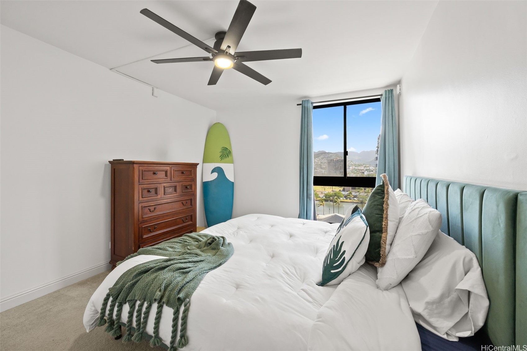 250 Ohua Avenue 9c Property Photo 6