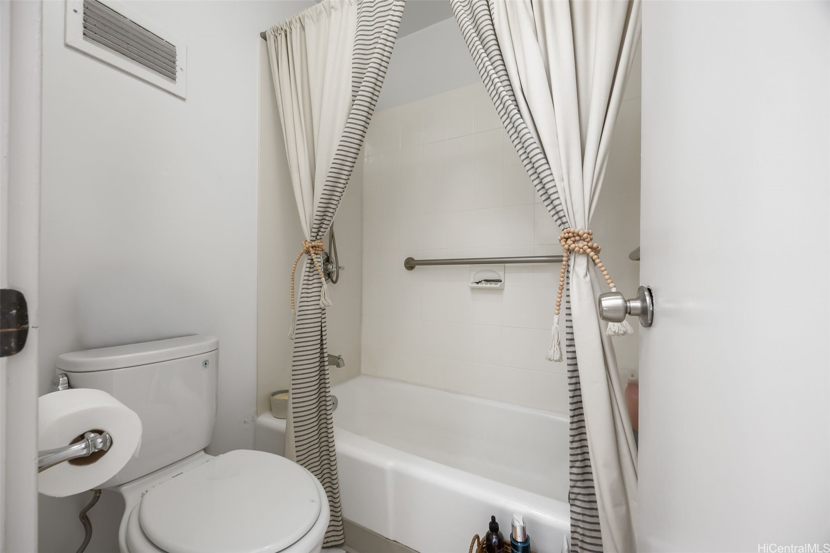 250 Ohua Avenue 9c Property Photo 8